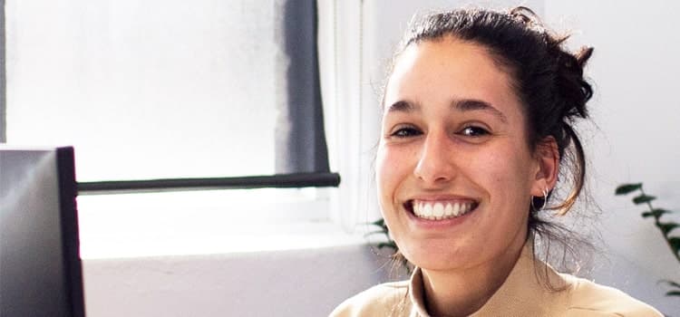 Comment devenir une secrétaire dentaire